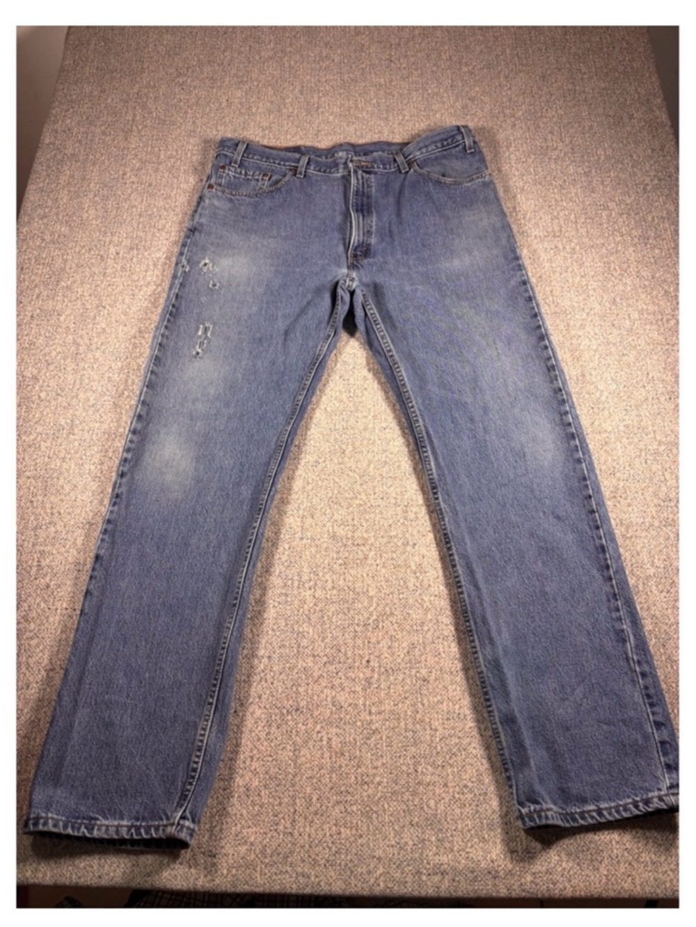 VTG Levi's 505 Mens W40 L34 Regular Fit Straight Leg Blue Jeans Made in USA